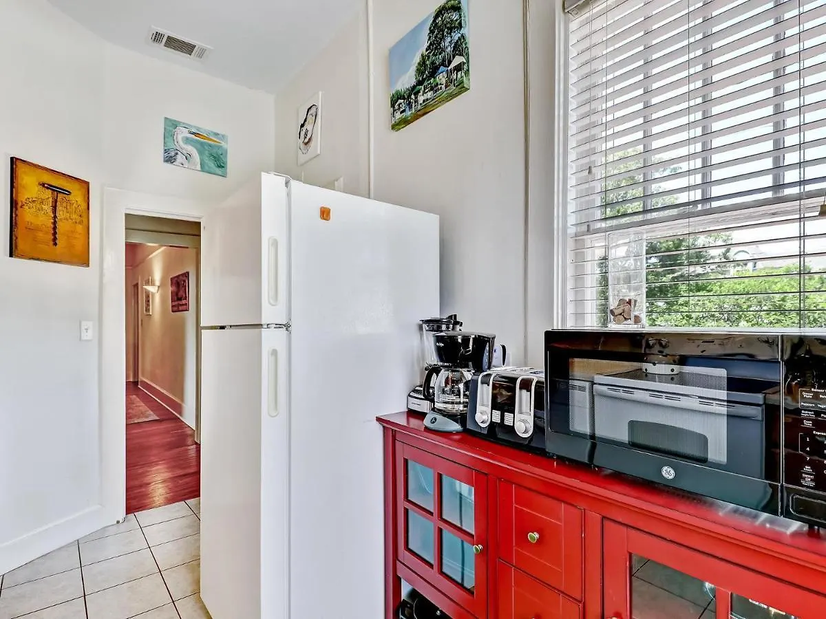 Drayton Place 3 Savannah Apartment